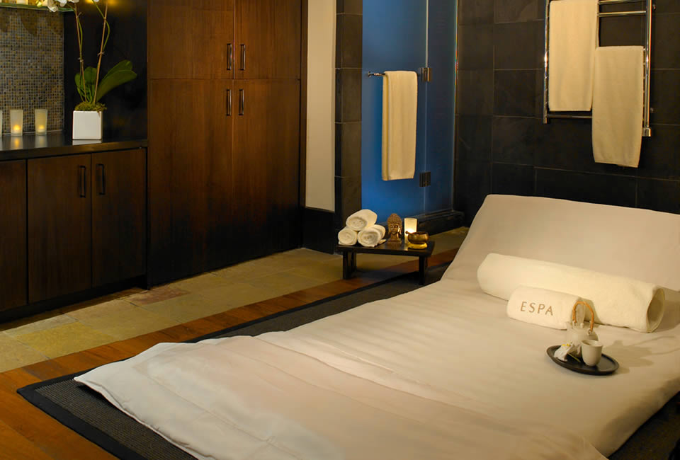 Acqualina Resort & Spa